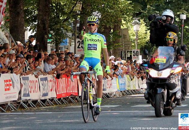 Alberto Contador wins stage 3
